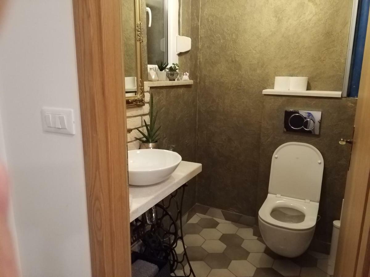 הוילה אומאג Casa Emilia מראה חיצוני תמונה